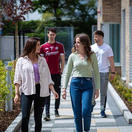 The Westwood Summer Accommodation Galway Exterior foto